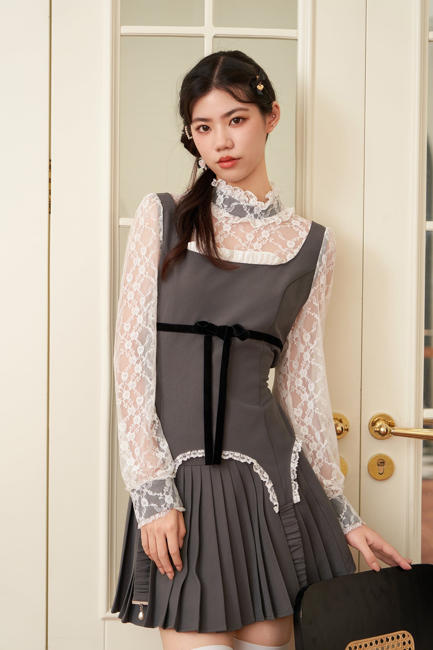 lacy garter onepiece – cherriette