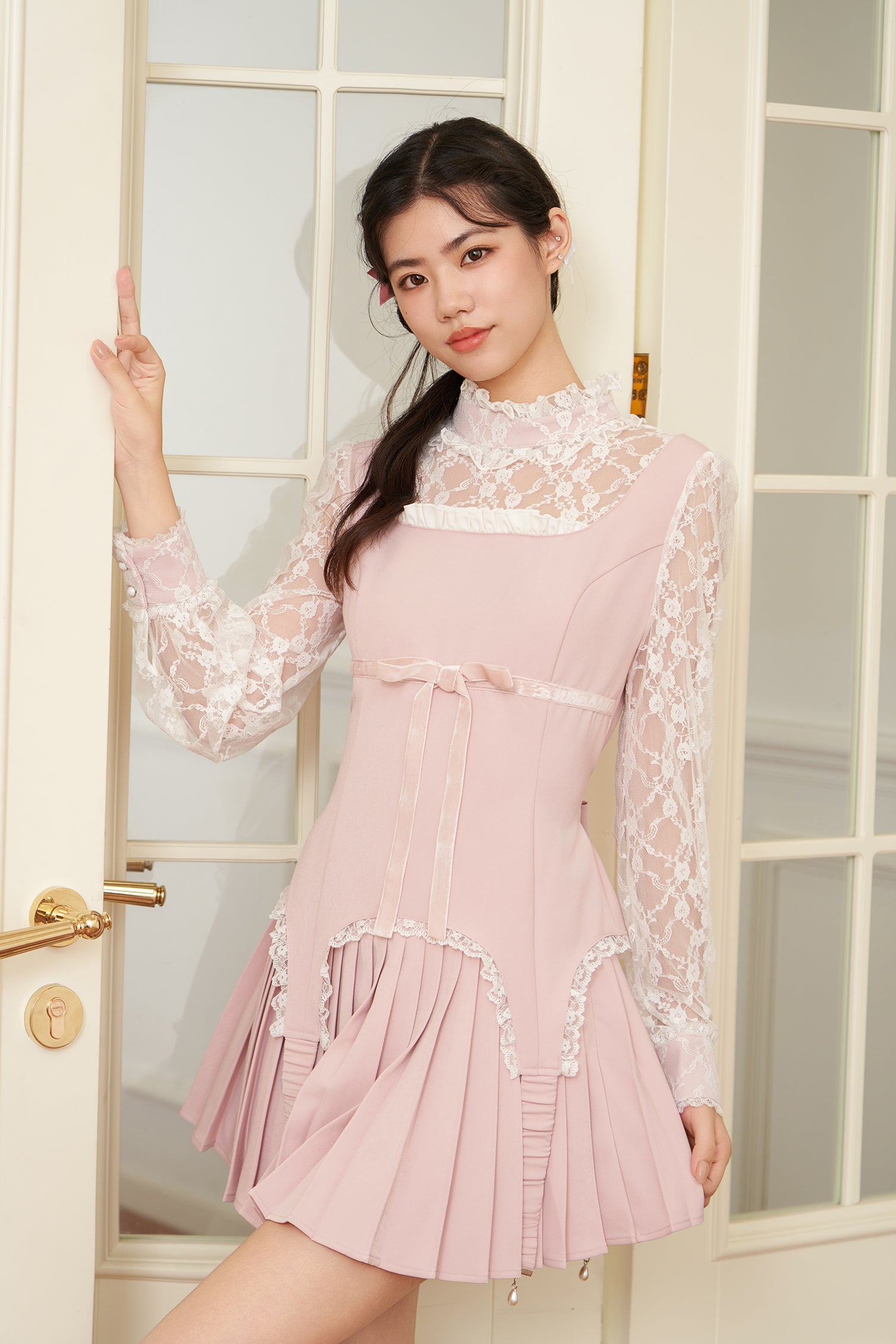 lacy garter onepiece – cherriette