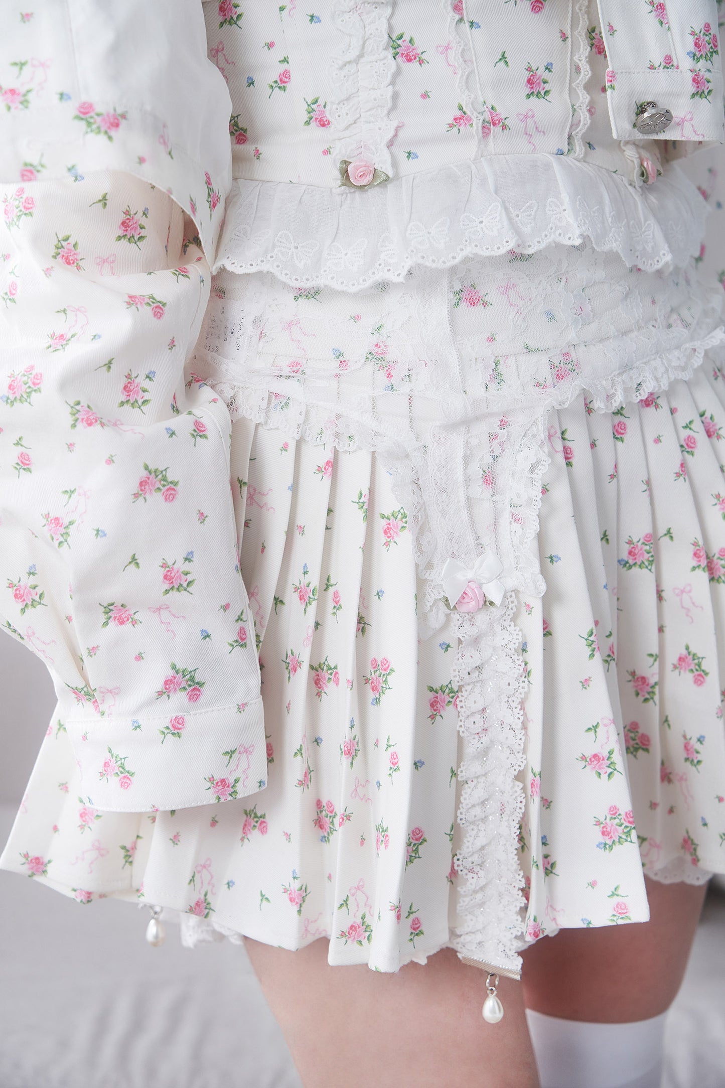 4pc petit floral denim + lace garterbelt set up