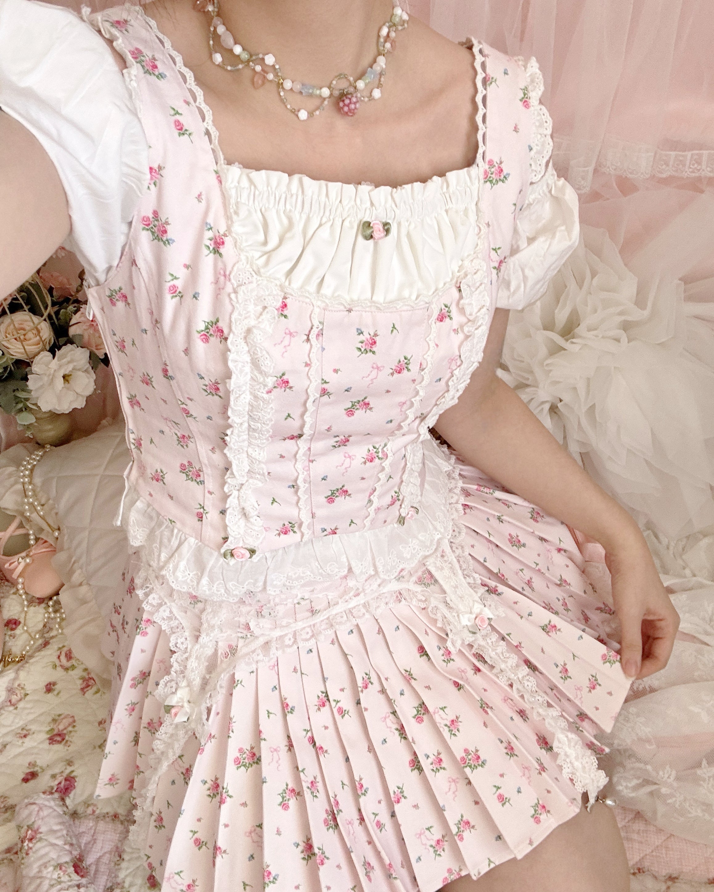 lacey rose garterbelt – cherriette