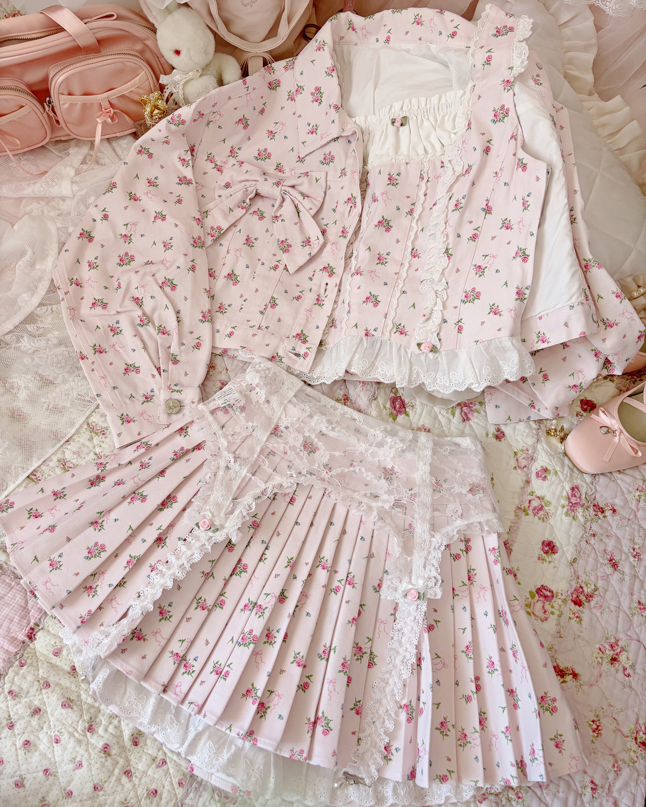 petit floral denim pleated skirt – cherriette